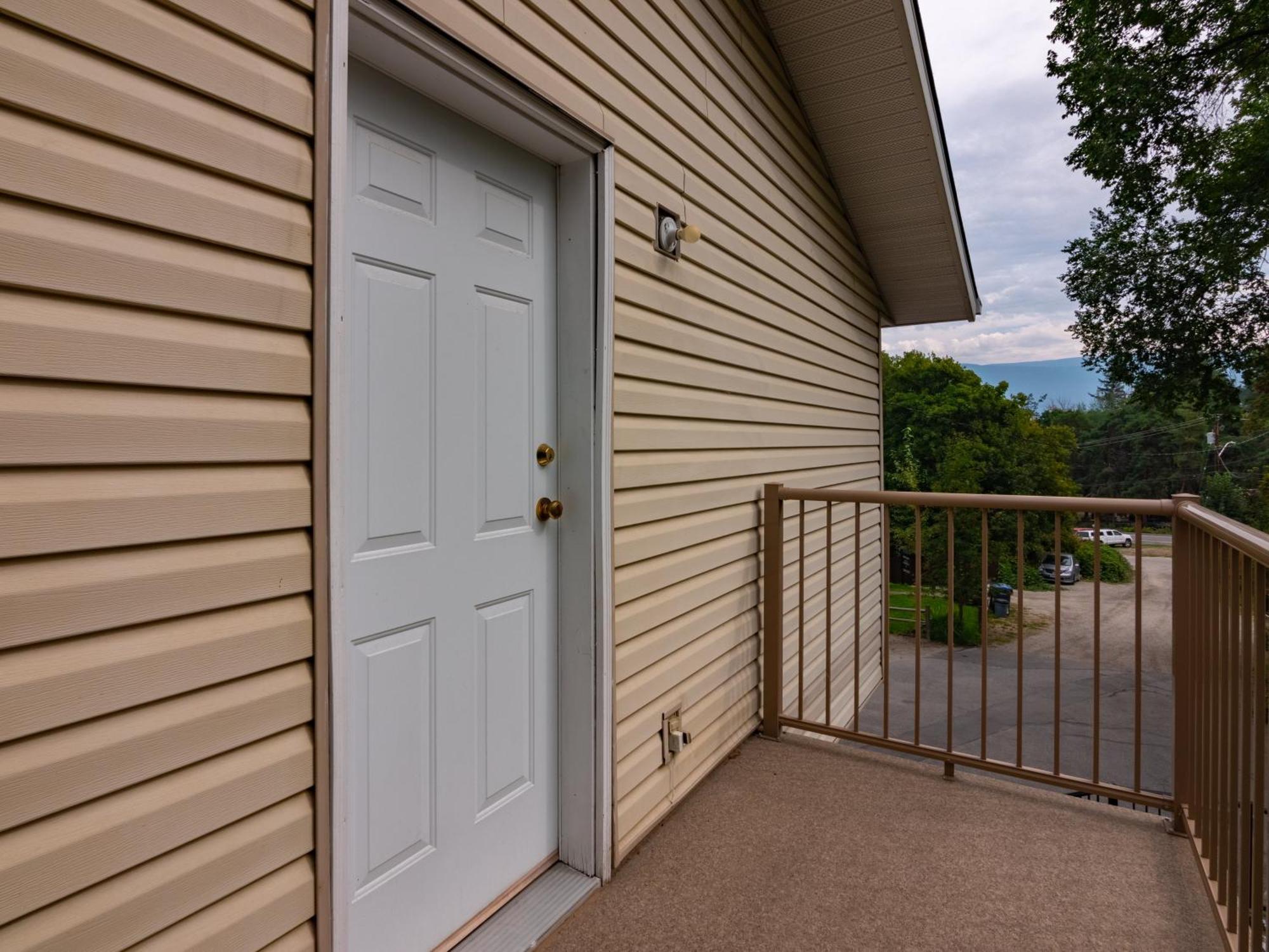Steller Jay Hollow Summerland Exterior photo